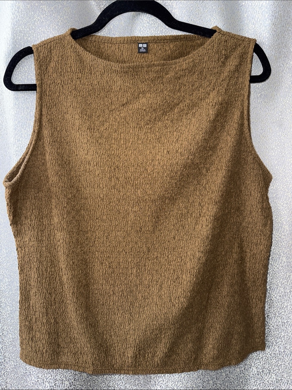 UNIQLO Women’s Brown Textured Boatneck Tank Top